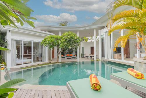 Central Seminyak Villa | Taman Mesari Luxury Villas-Seminyak