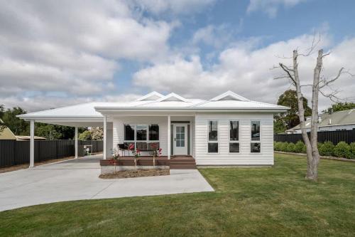 Exeter House | Tamar Valley Luxury Retreat