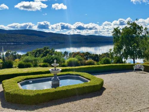 Rowella House | Tamar Valley Wine Route - Pointe Rapidé Estate & Vineyard
