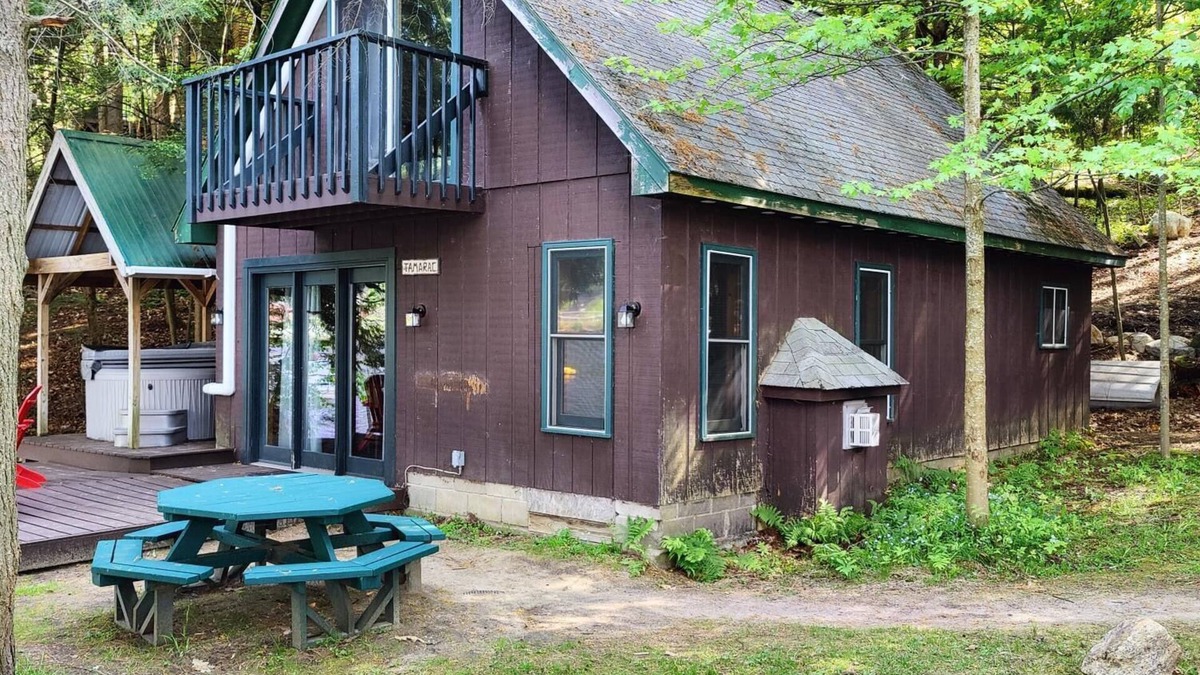 Saranac Lake Cabin | Tamarac Cabin at Colden Lodge