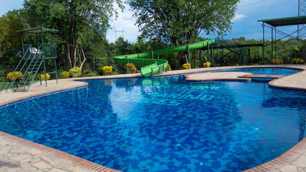 Kariba Hotel | Tamarind Holiday and conference Resort