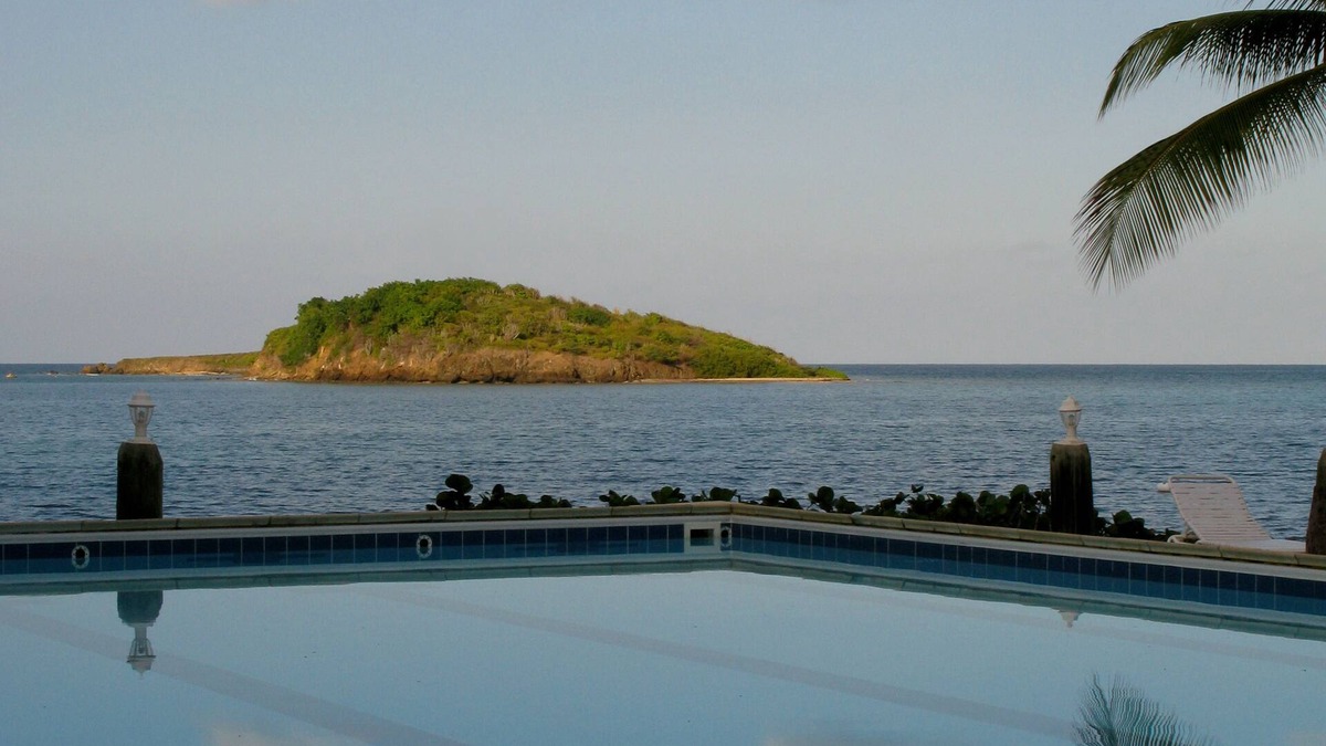Testman Resort | Tamarind Reef Resort Spa & Marina