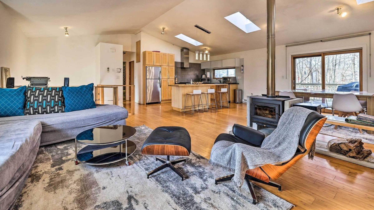 Tamiment House | Tamiment Home w/ Gas Grill: 4 Mi to Bushkill Falls