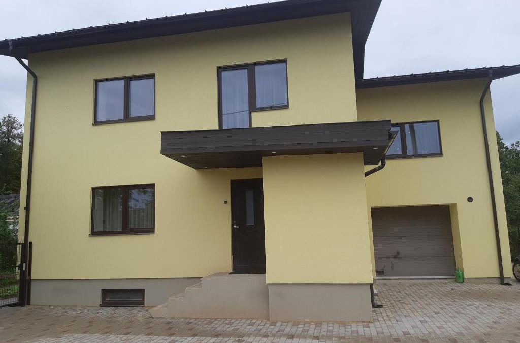 Tartu Apartment | Tammelinna house, 3 bedroom + living room