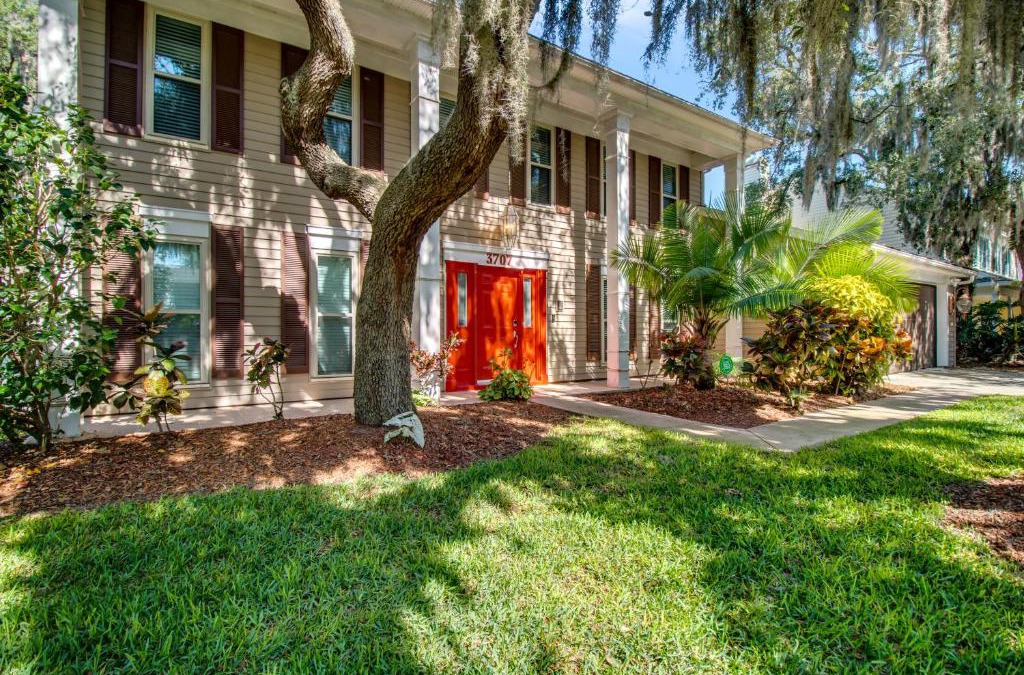 Bloomingdale House | Tampa Bay Pool Home with Heated Pool