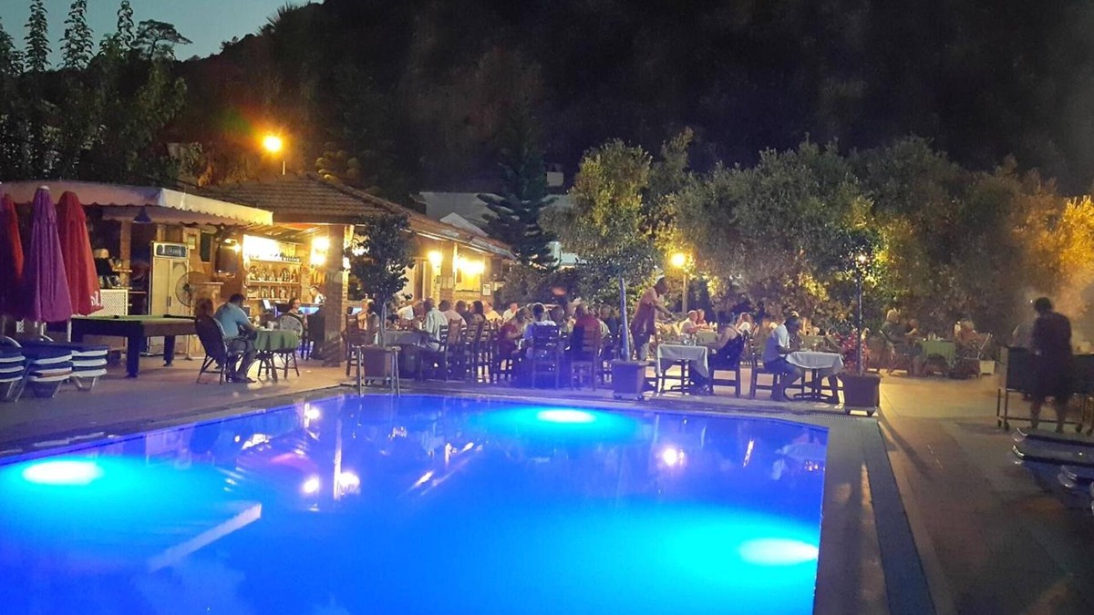 Oludeniz City Center Cabin | Taner Otel