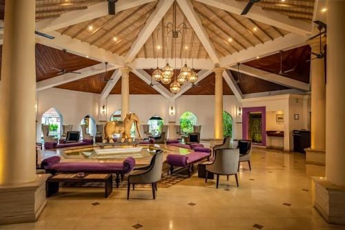 Wadduwa Resort | Tangerine Beach Hotel