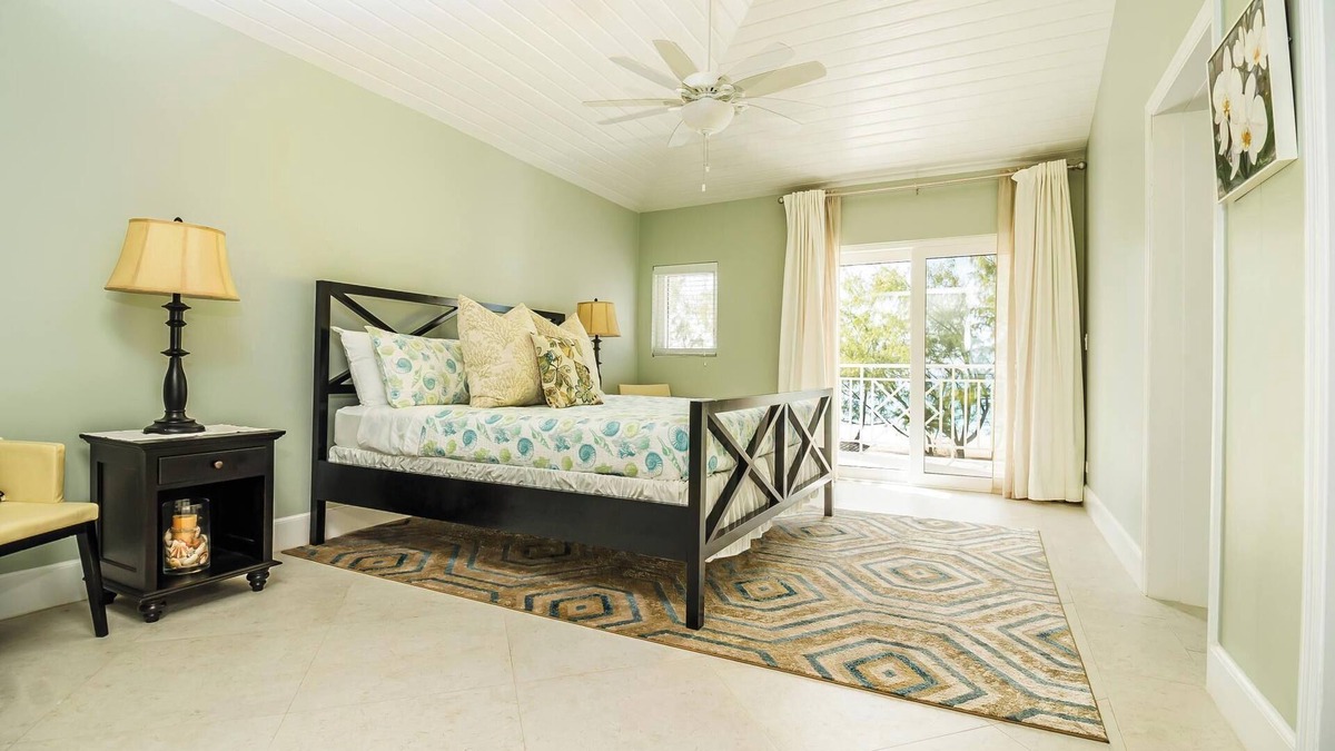 Galliot Cay House | Tangerine Sunsets Long Island Santa Maria