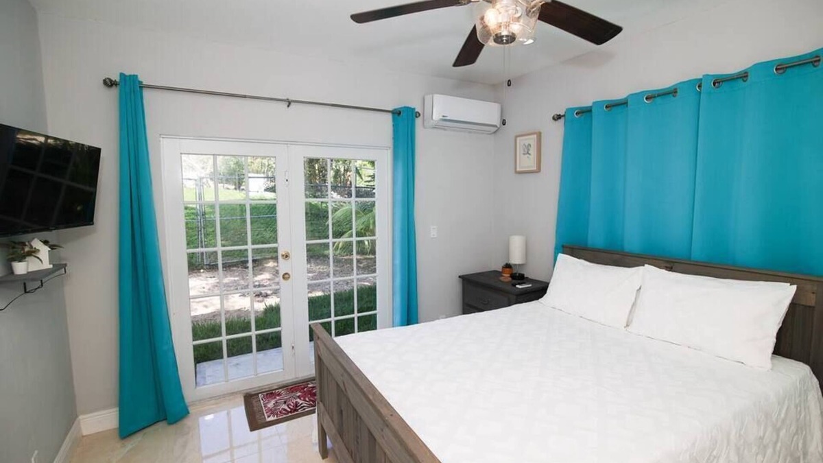Nassau Apartment | Tangerine Sunsets Jumbay Haven 3