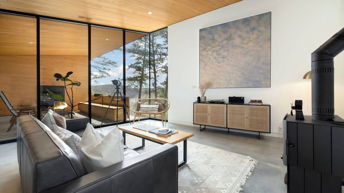 Rogers House | Tanglewood Cabin - Lake Access - Private - Modern