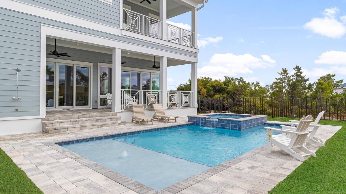 Tang-O-Mar House | Tango Vista With Pool, Elevator, And Beach Views