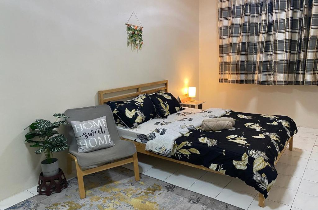 Hulu Selangor House | Tanjung Hijau Homestay - FREE wifi - 2ndFloor - 4 bedrooms