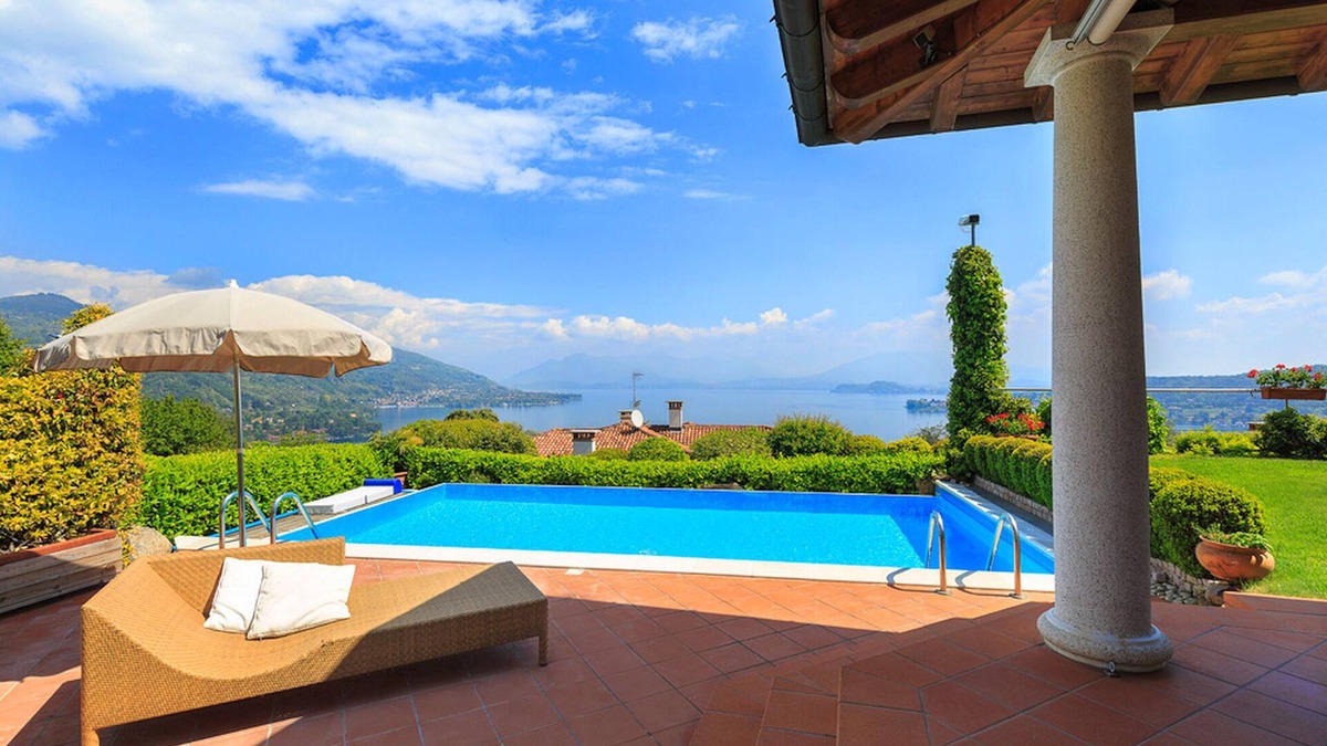 Meina Villa | Tantalizing villa with pool & panoramic views over the lake! - Villa Bellavista
