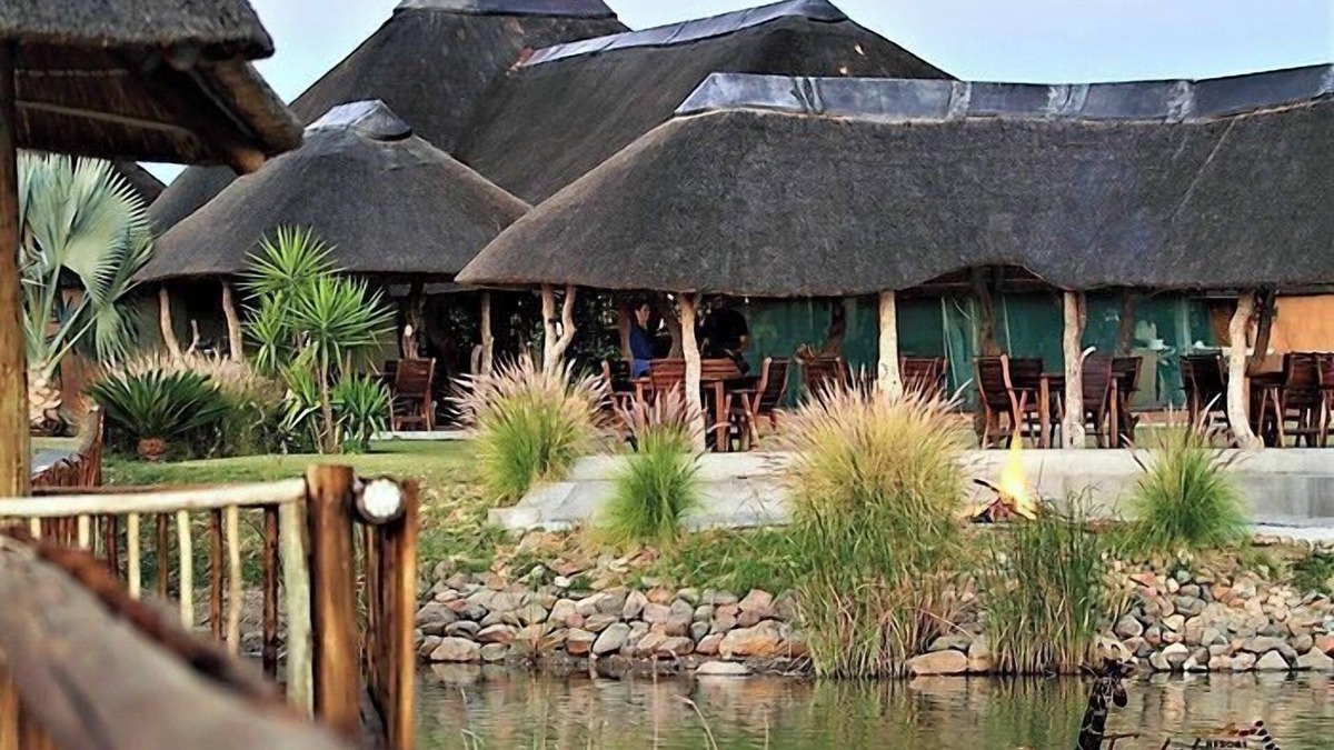Tsamaya Cabin | Tantebane Game Ranch