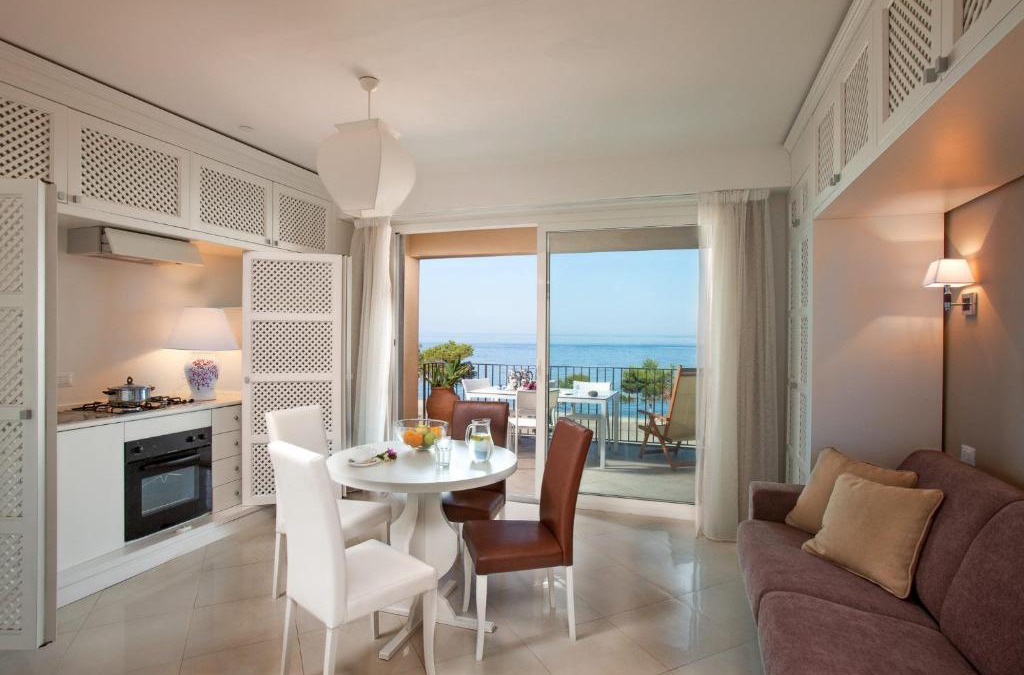 Mazzeo Apartment | Taormina Villa Oasis Residence