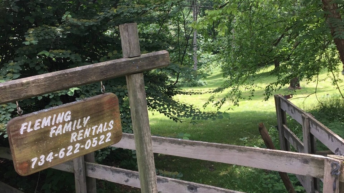 Deersville Cottage | Tappan Lake Area: Sunny, peaceful Cottage with Fishing Pond on 13 Gorgeous Acres