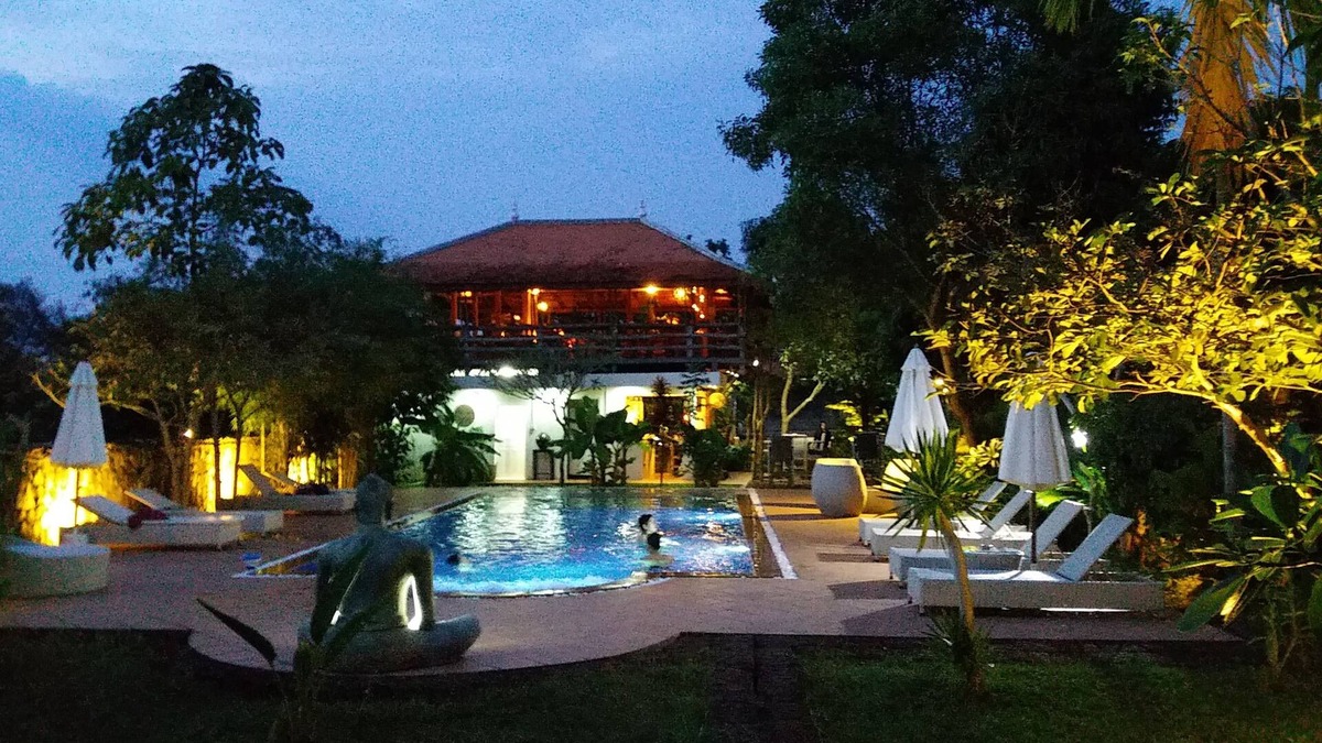Krong Kaeb Hotel | Tara Lodge