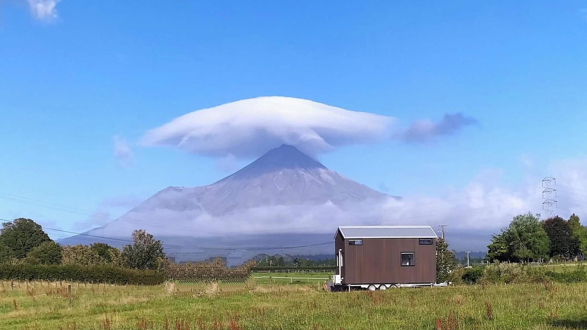 Midhirst House | Taranaki Creekside TUI by Tiny Away
