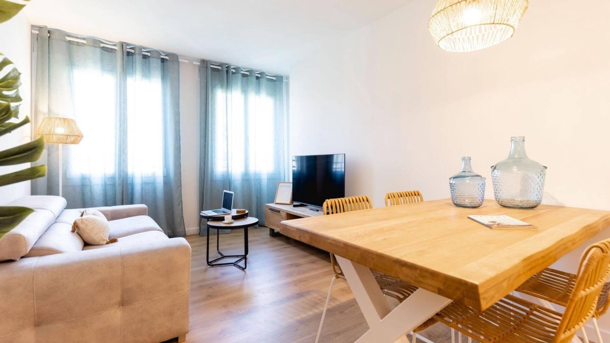 el Mercadal Apartment | Tarlà - Holiday Apartment Rental in Girona | Bravissimo