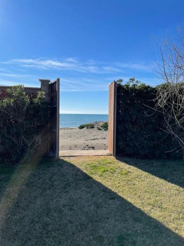 Tarquinia Villa | Tarquinia Lido - Villa Velca sulla spiaggia
