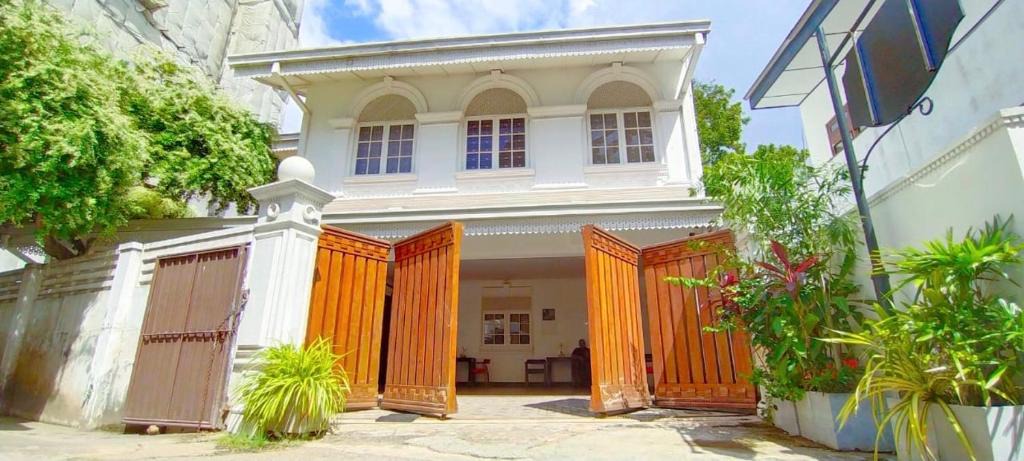 Ibbanwala Bed & Breakfast | Tarshish Villa - Colombo