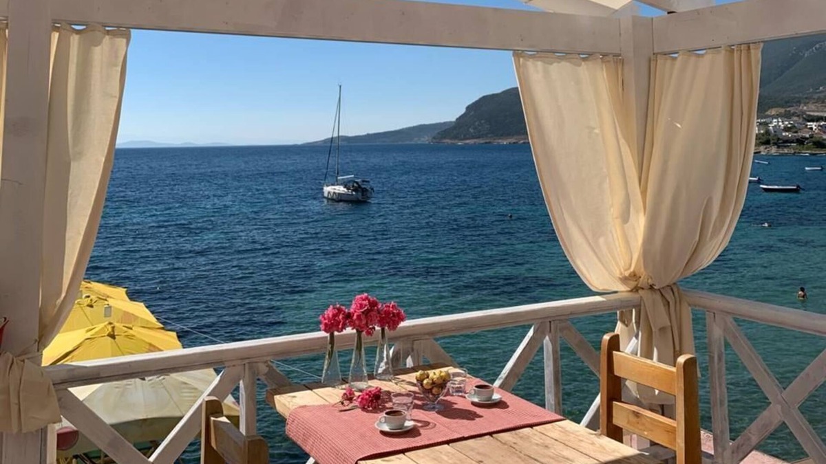 Karaburun Hotel | Tasada Otel