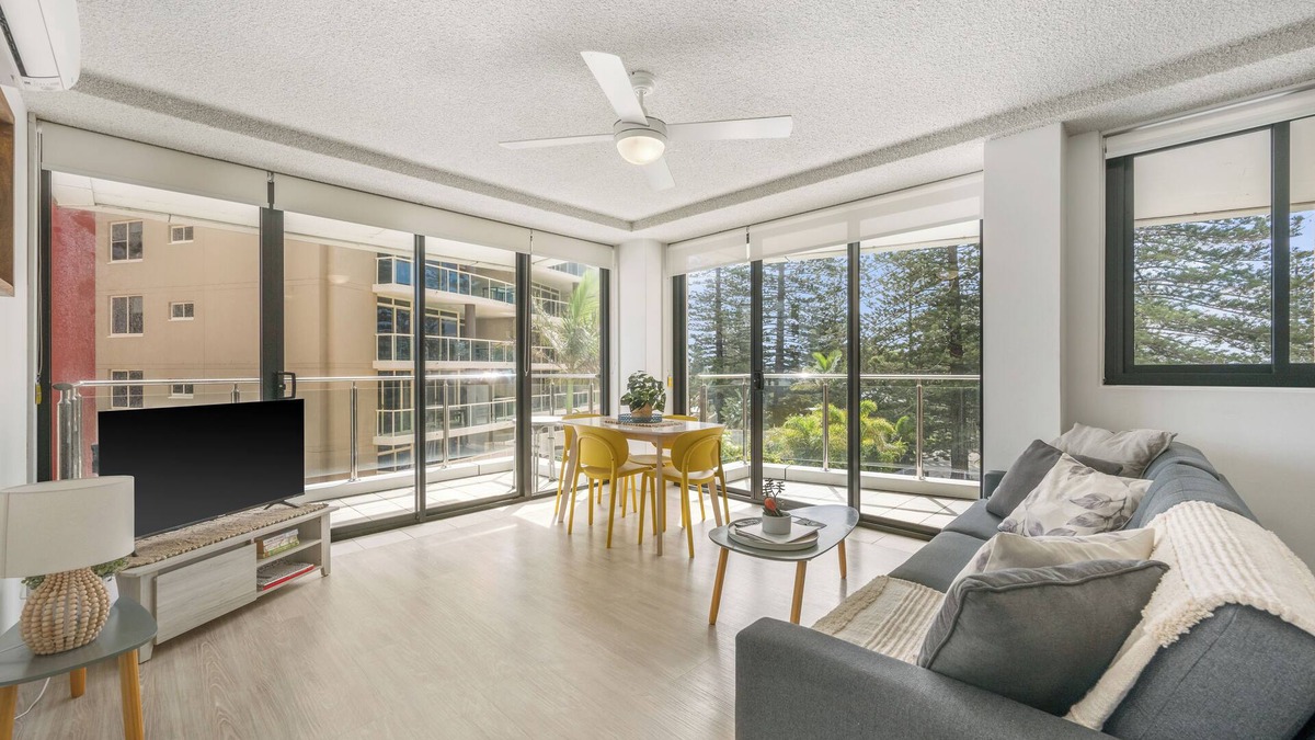Port Macquarie Apartment | Tasman Towers 4 - Conveniently located in the CBD