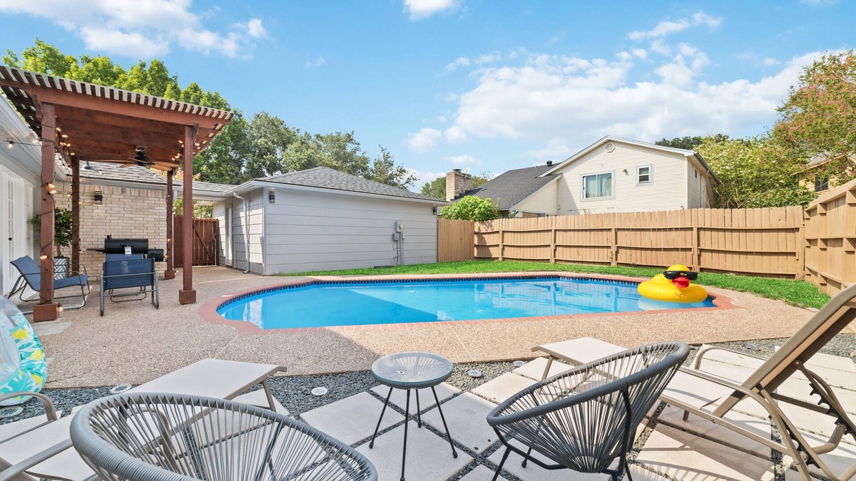 Clodine House | Taste of Nature/4BD,2.5BTH/Houston/Amazing Pool