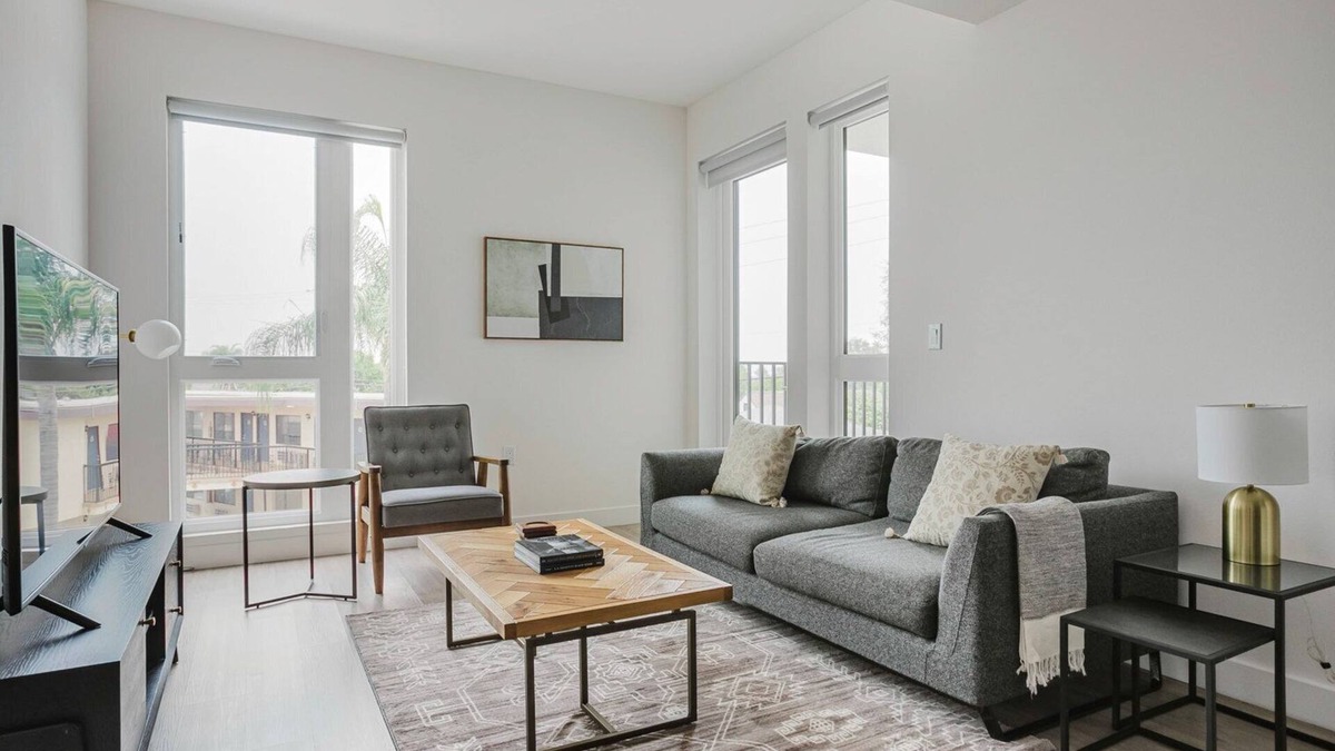 East Pasadena Apartment | Tasteful 1BR w/Gym & Elev, nr Dining & Bars, by Blueground