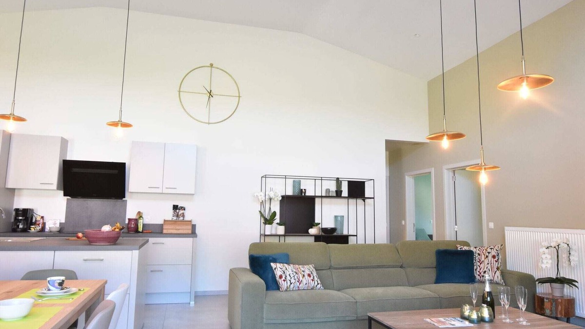 Damme House | Tasteful holiday home in Sijsele-Brugge with garden