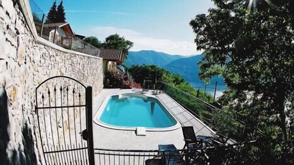 Tronzano Lago Maggiore House | Tastefully furnished 2-bedroom house with pool above Tronzano.
