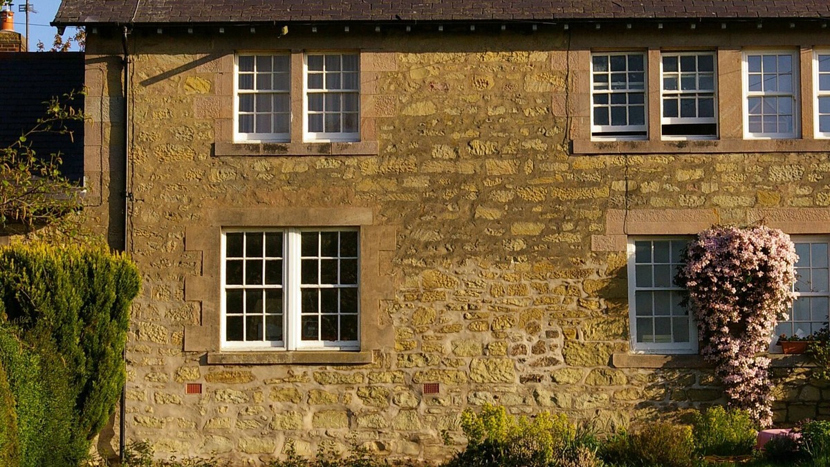 Ford Cottage | Tastefully renovated, ideally located cottage for a peaceful or active break.