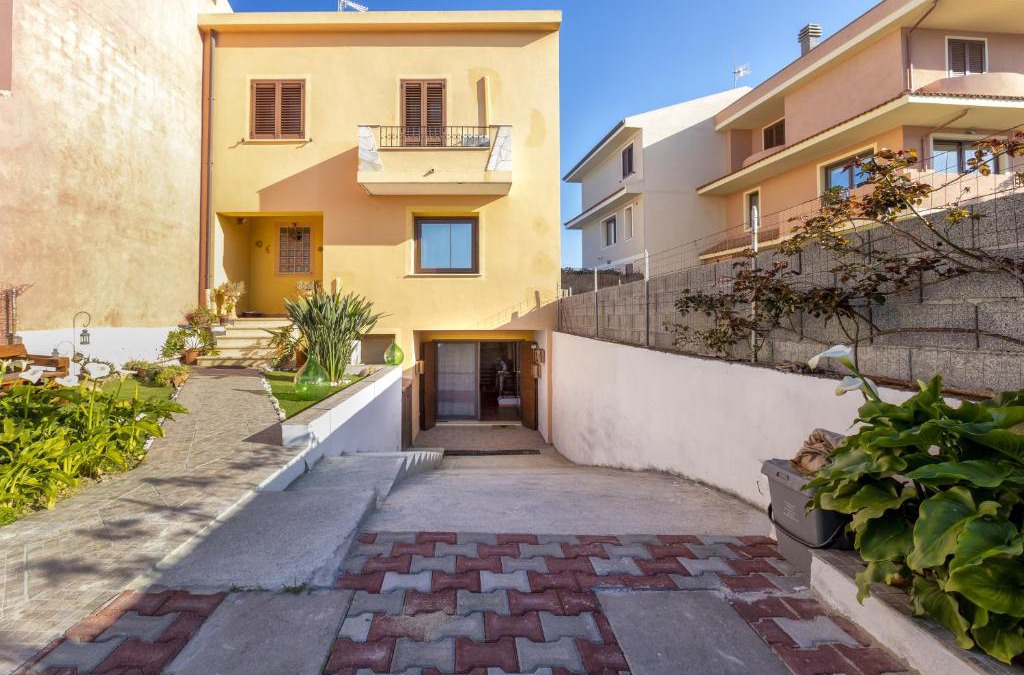 Sorso House | Taverna Ponente