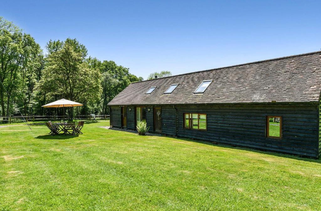 Petersfield House | Taylors Copse Cottage by Inspire Stays