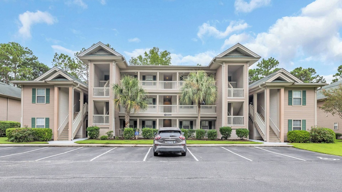 Pawleys Island Condo | *TB 14I* Updated 3 bedroom True Blue Condo on golf course