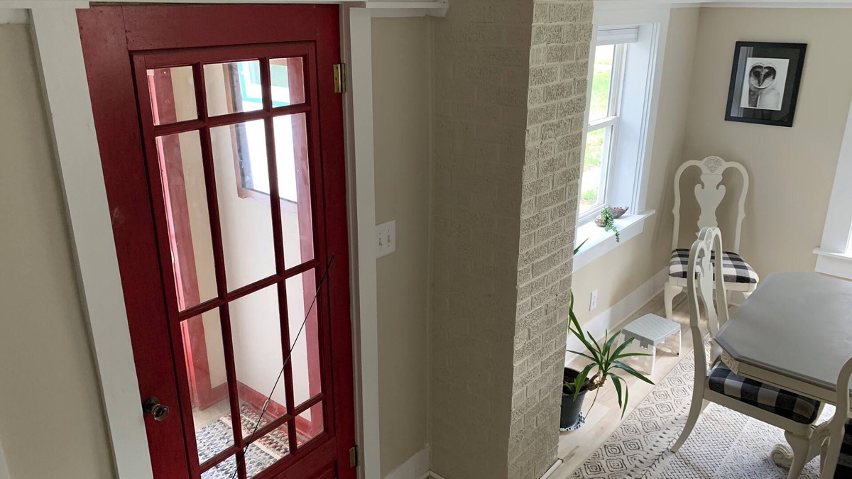 Traverse City House | TC Gem! Within 2 blocks of the TC TART trail, and great establishments.