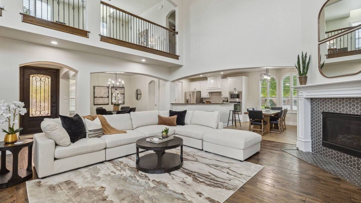 Keller House | TCH - Spacious 5bd/3.5ba in Keller with Workspace