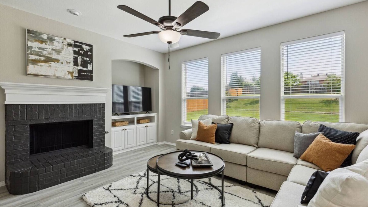Celina House | TCH - Spacious 5bd/4ba home in Celina with Office