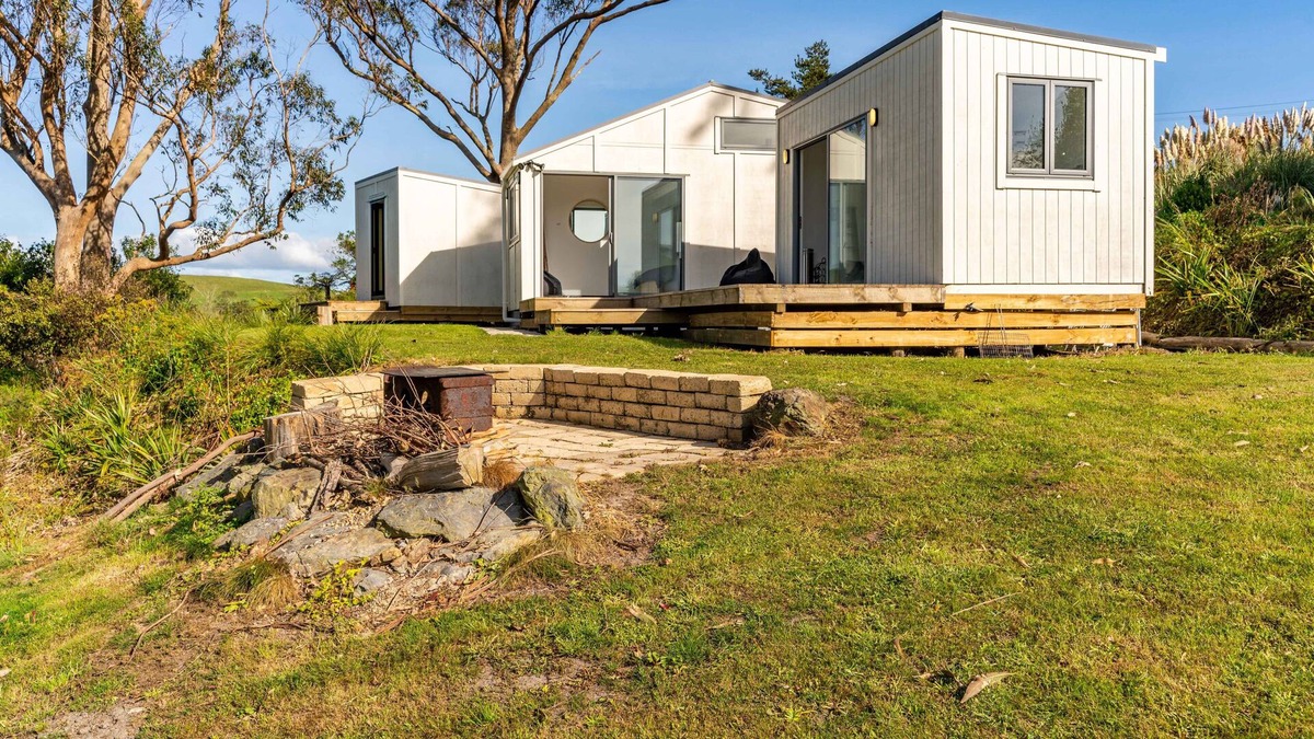 Te Arai House | Te Arai Glamping - Te Arai Point Holiday Home
