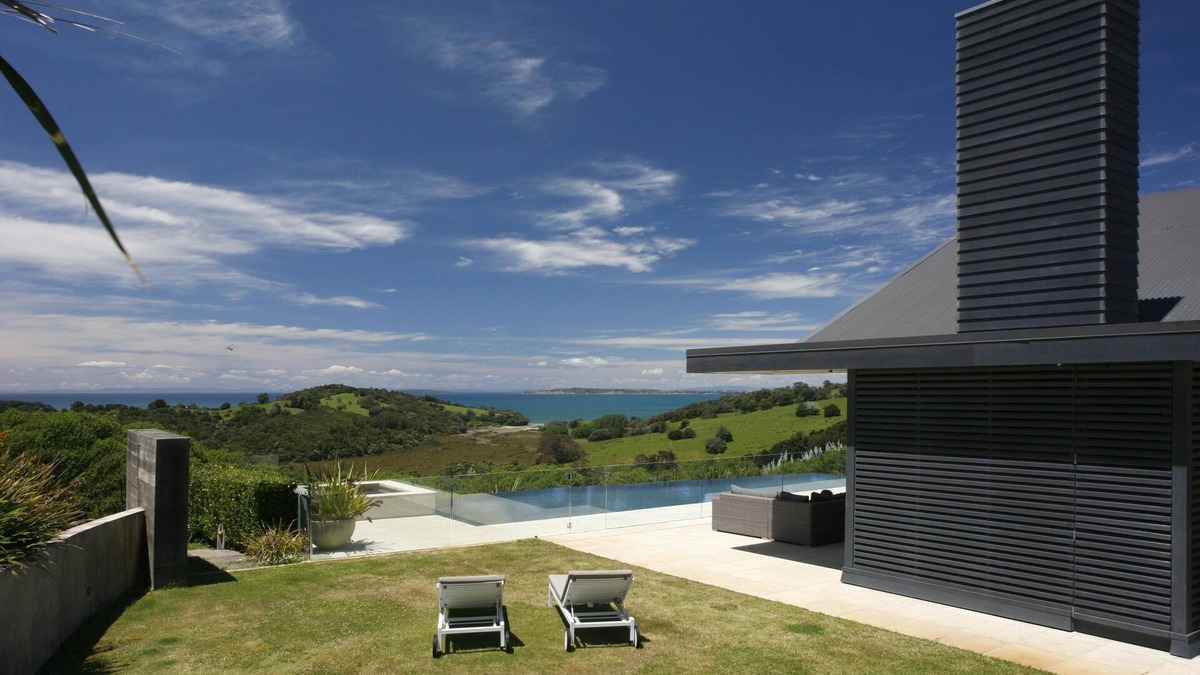 Mahurangi West House | Te Muri Ridge Private Luxury Retreat