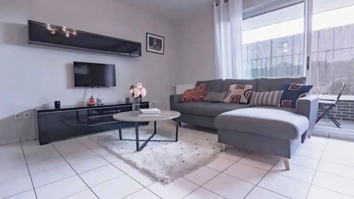 Bobigny Apartment | Tea&chill- Oréo - 2 Terraces - 10 min From Metro