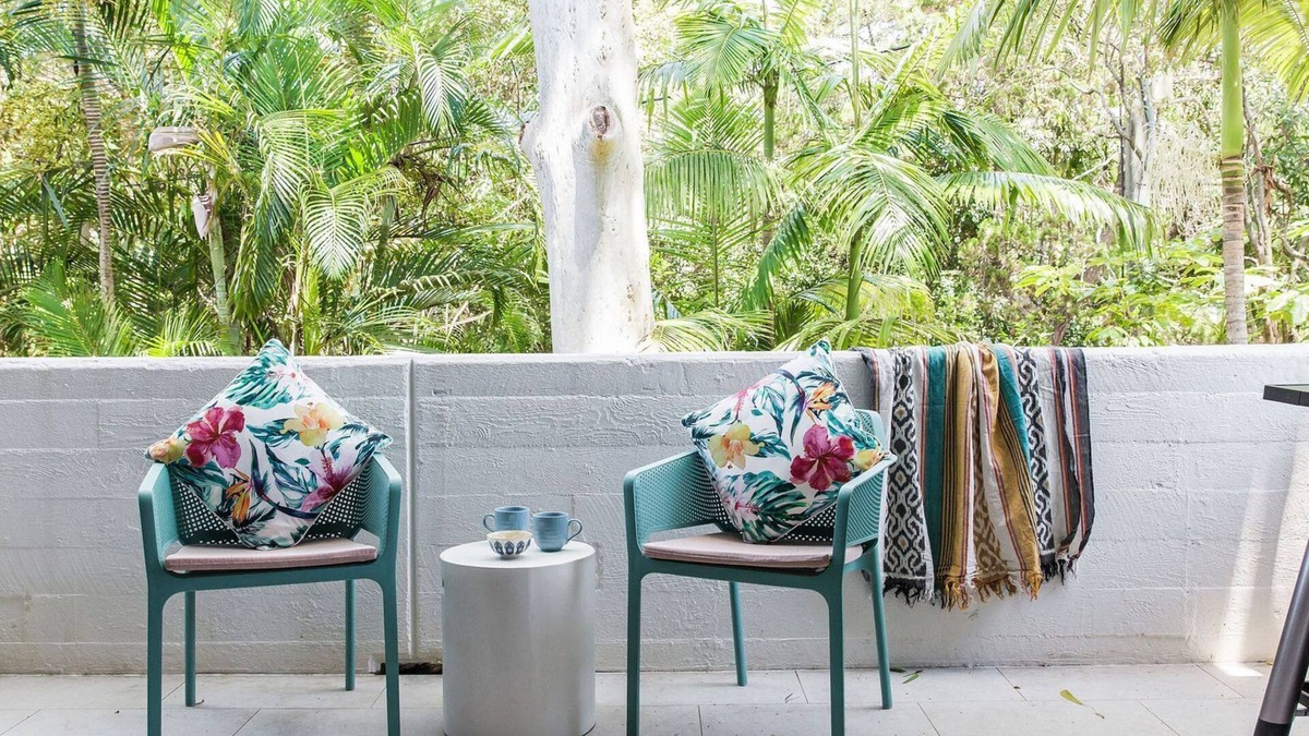 Noosa Heads Apartment | Tea Trees One - luxury apartment and location!