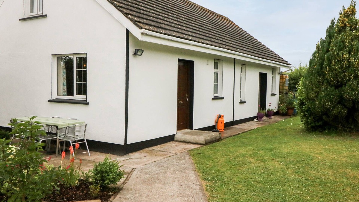 County Waterford Cottage | TEACH CHIUIN, family friendly in Cappoquin, County Waterford