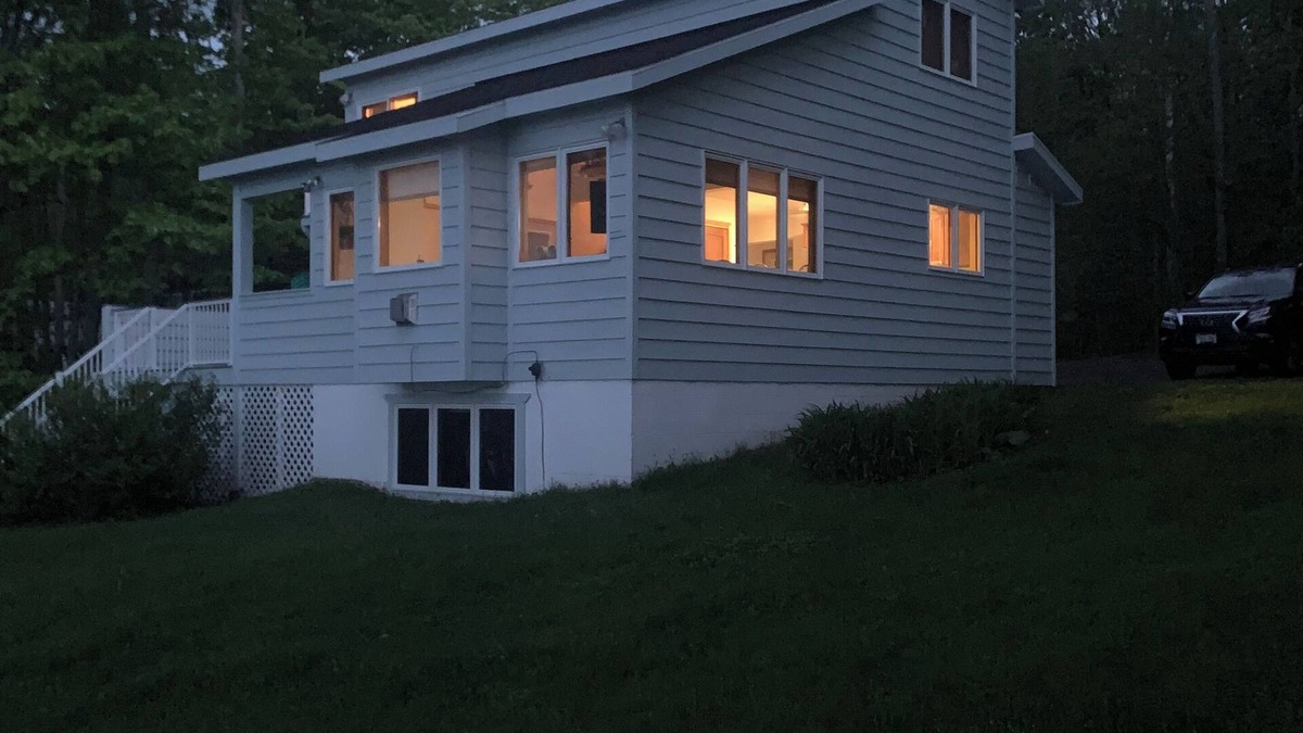 Marenisco House | Teal Wing - Premier Lakeside Lodging on Lake Gogebic