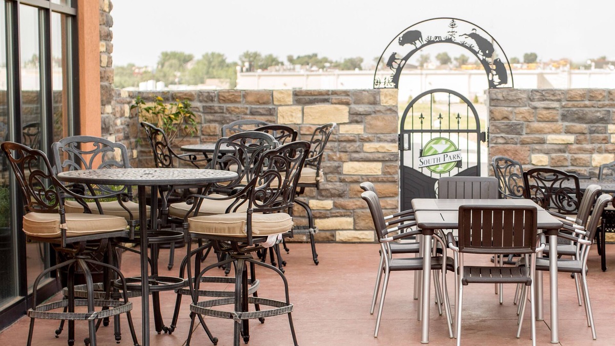 New Town Hotel | Teddy's Residential Suites New Town