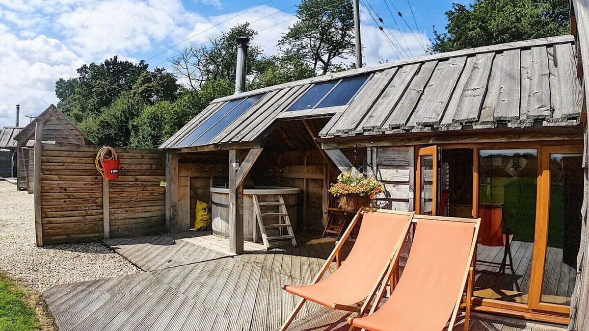 Maidwell Cabin | Teeny Weeny