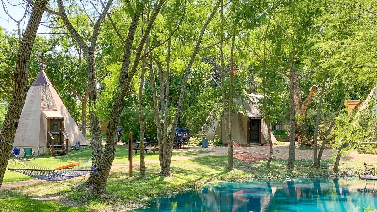 Seguin Cottage | Teepee 0 is a Cozy Teepee at Geronimo Creek Retreat with Kitchenette