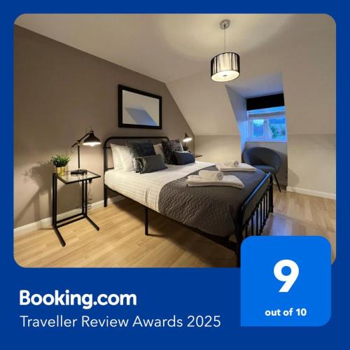 Telford House | Telford Townhouse with Parking and Garden