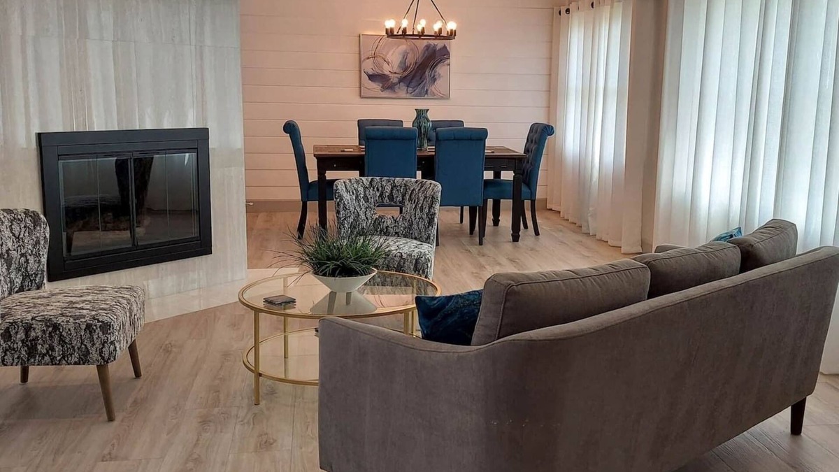 Camarillo House | Temp Housing For Insurance/Work/Travel/Remodel!