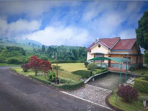 Ciater House | Tempat nginap